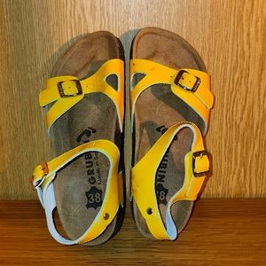 Ladies Patent Yellow Sandals 38